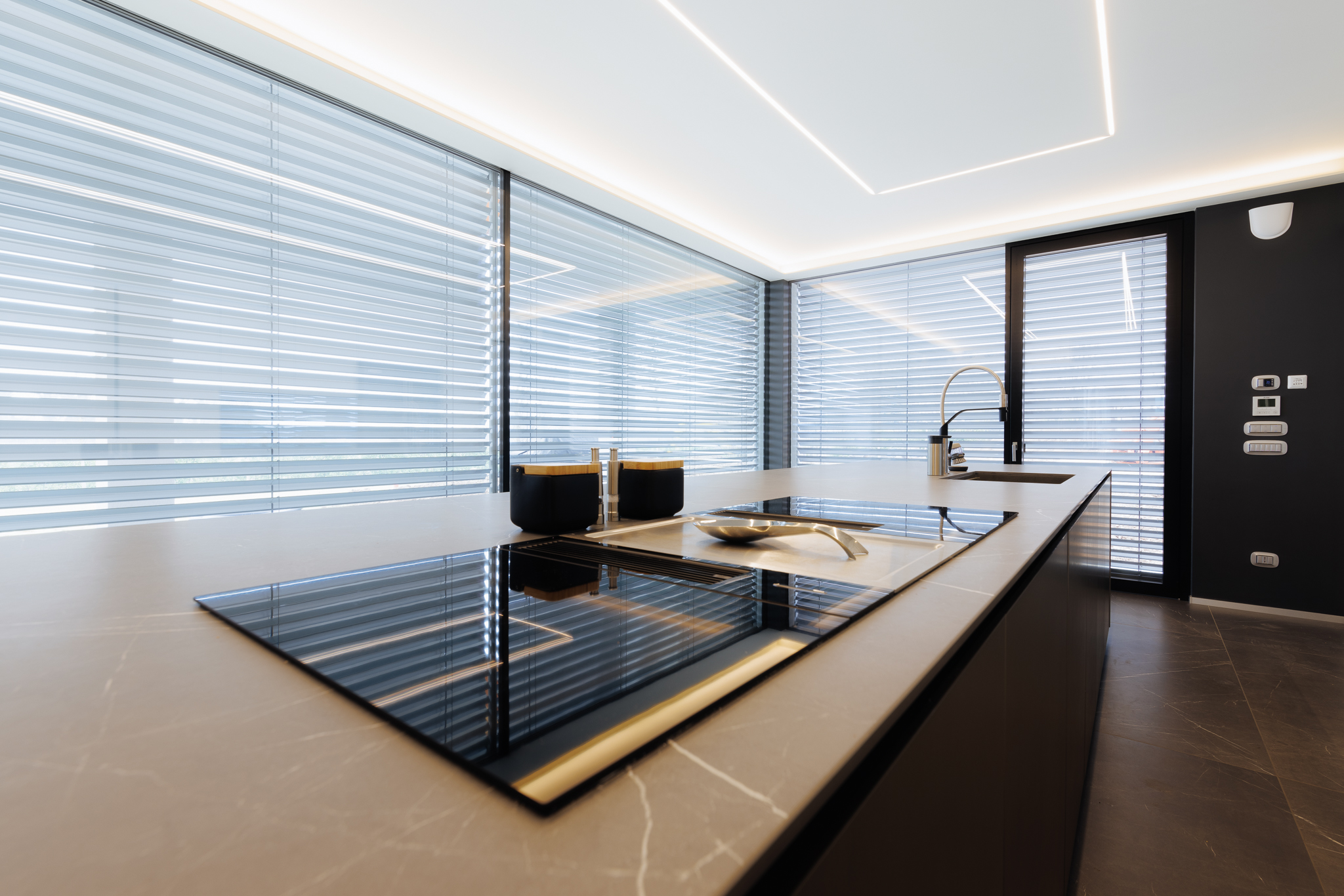 SELEZIONE-ARREDAMENTI-ARMONIE-VOLUMETRICHE-20220211-0241-115313