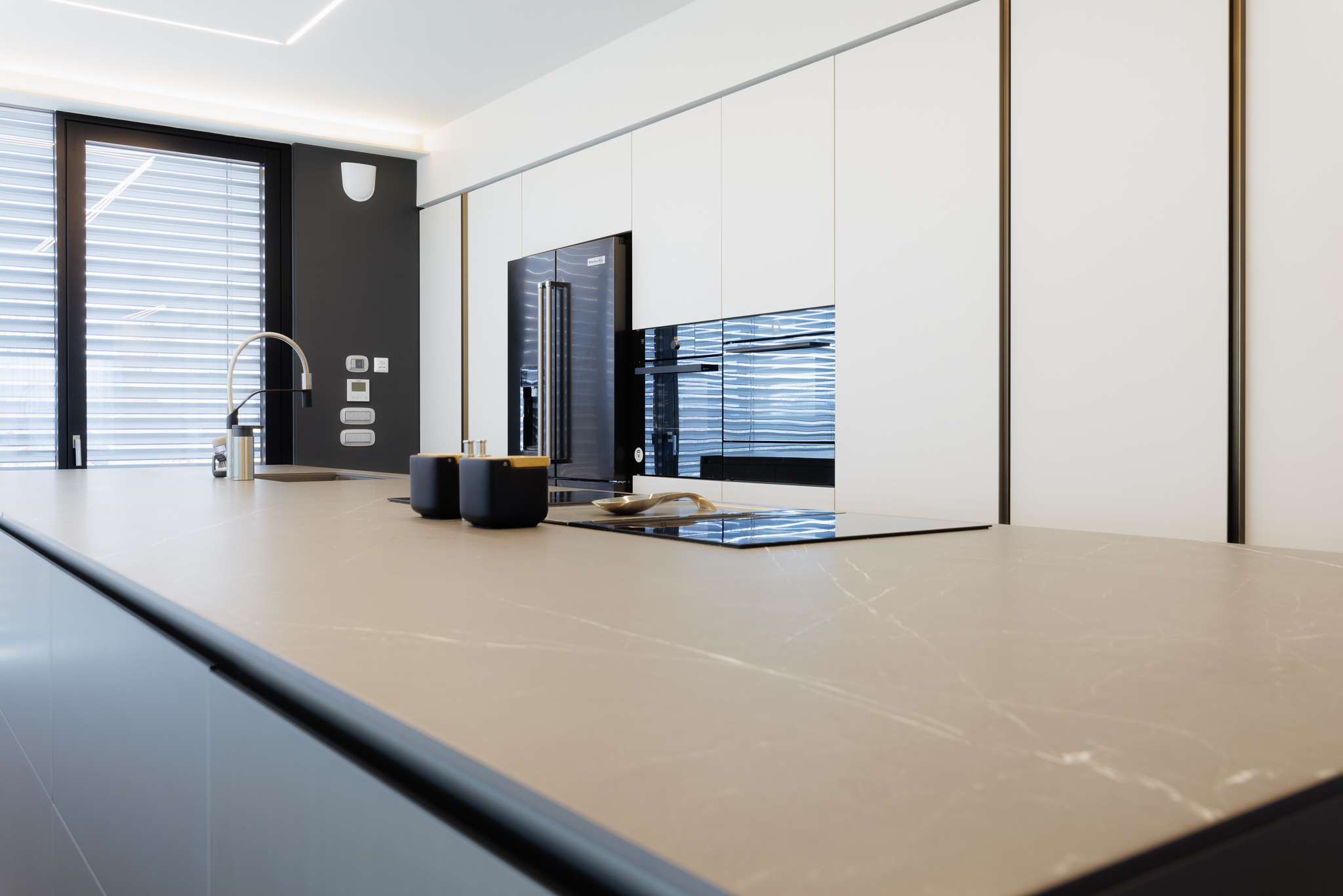 SELEZIONE-ARREDAMENTI-ARMONIE-VOLUMETRICHE-20220211-0277-115844