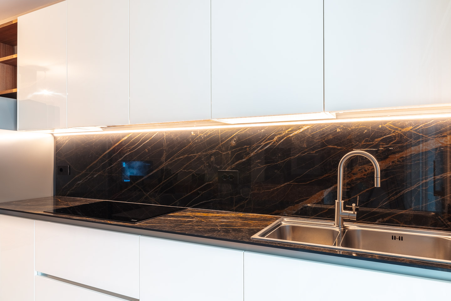 SELEZIONE-ARREDAMENTI-20201023-0009-161441