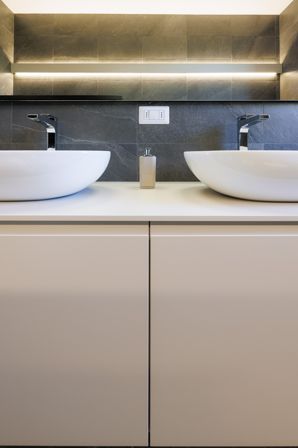 SELEZIONE-ARREDAMENTI-20220212-0530-150427