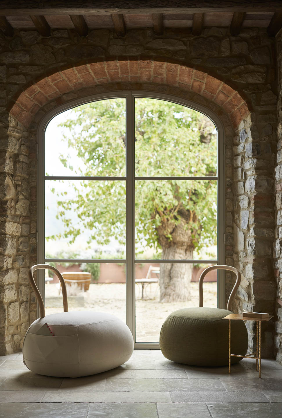 SELEZIONE-ARREDAMENTI-OPINION-CIATTI-28