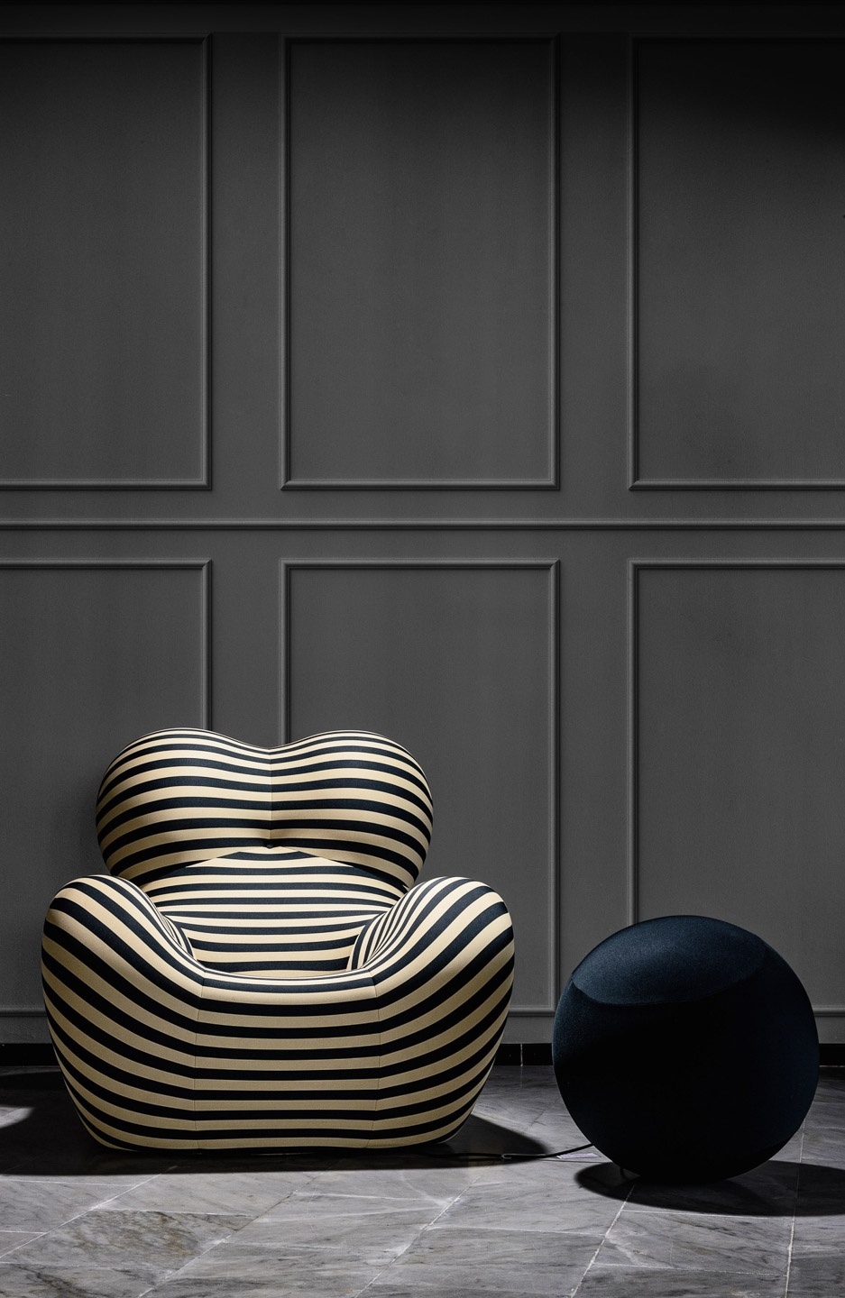 SELEZIONE-ARREDAMENTI-SPAGHETTI-WALL-02