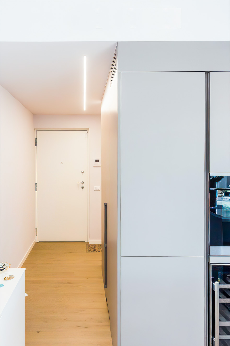 SELEZIONE-ARREDAMENTI-LE-PARETI-DIVENTANO-ARMADI-06