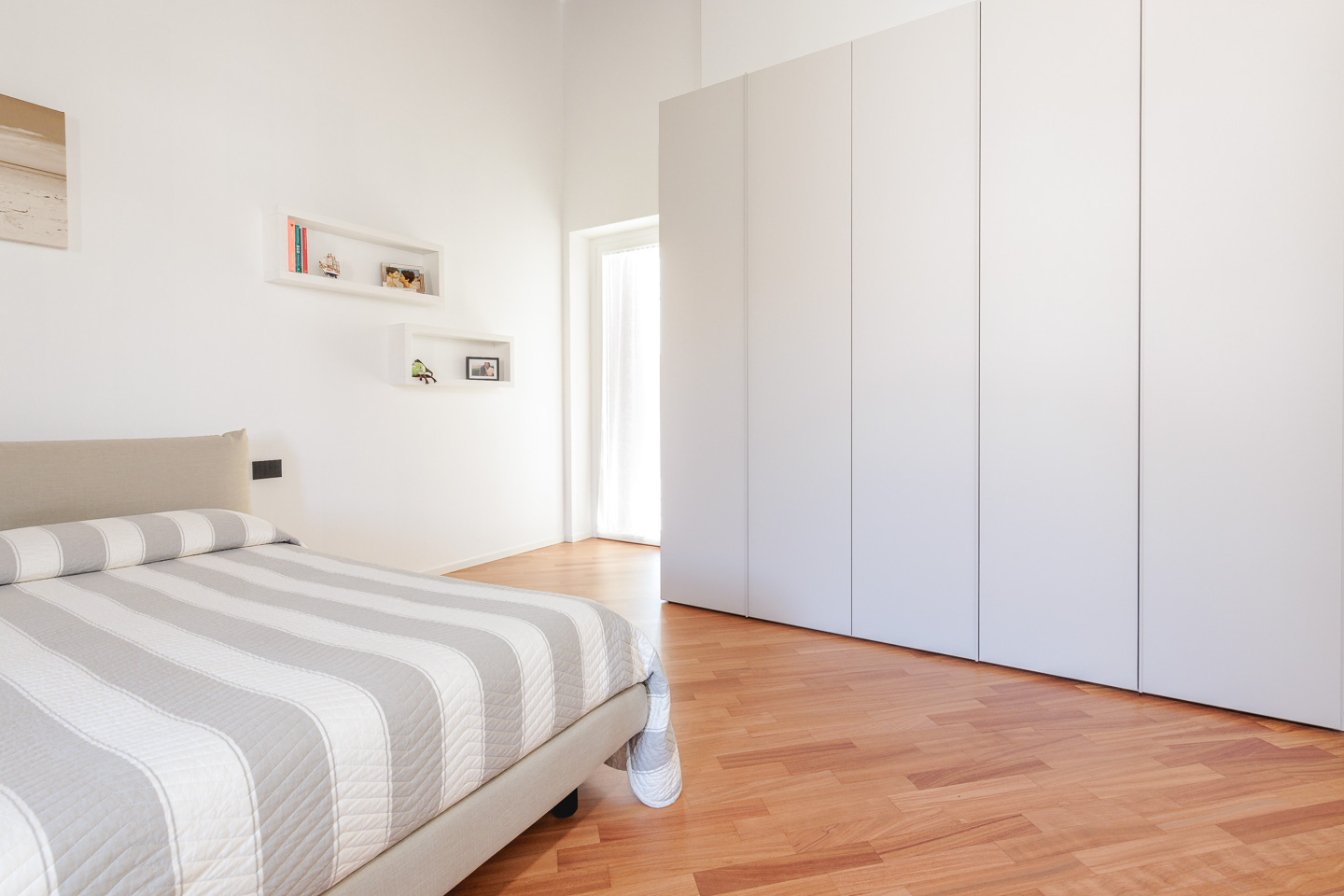 SELEZIONE-ARREDAMENTI-OPEN-SPACE-CONTEMPORANEO-011