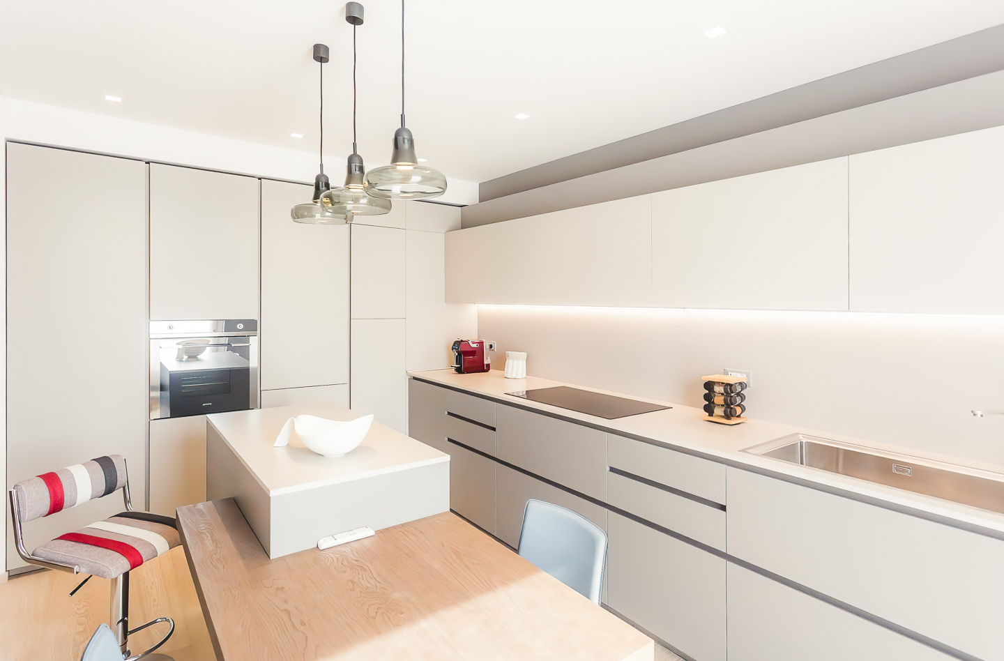 SELEZIONE-ARREDAMENTI-SULLE-COLLINE-DI-VALEGGIO-03