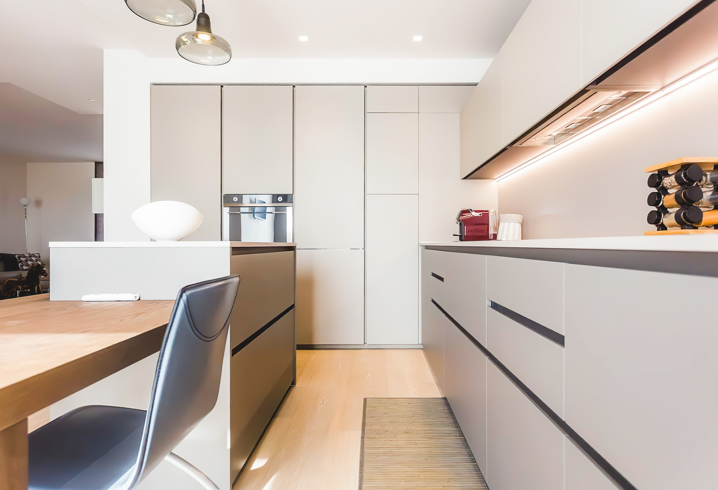 SELEZIONE-ARREDAMENTI-SULLE-COLLINE-DI-VALEGGIO-04