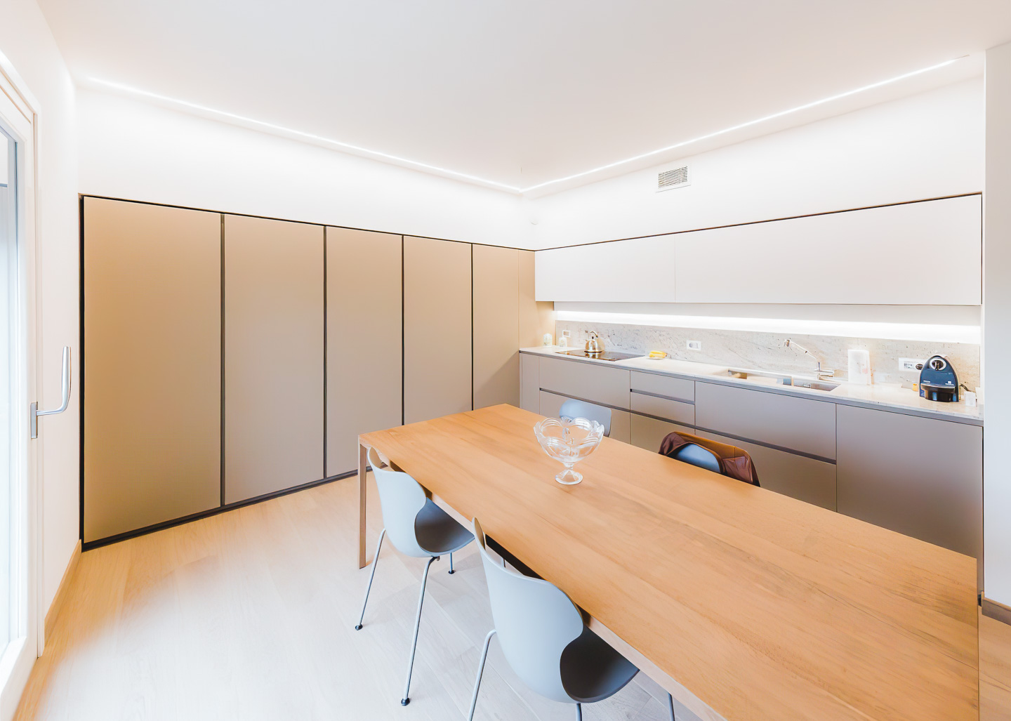 SELEZIONE-ARREDAMENTI-TRADIZIONE-E-RINNOVAMENTO-05