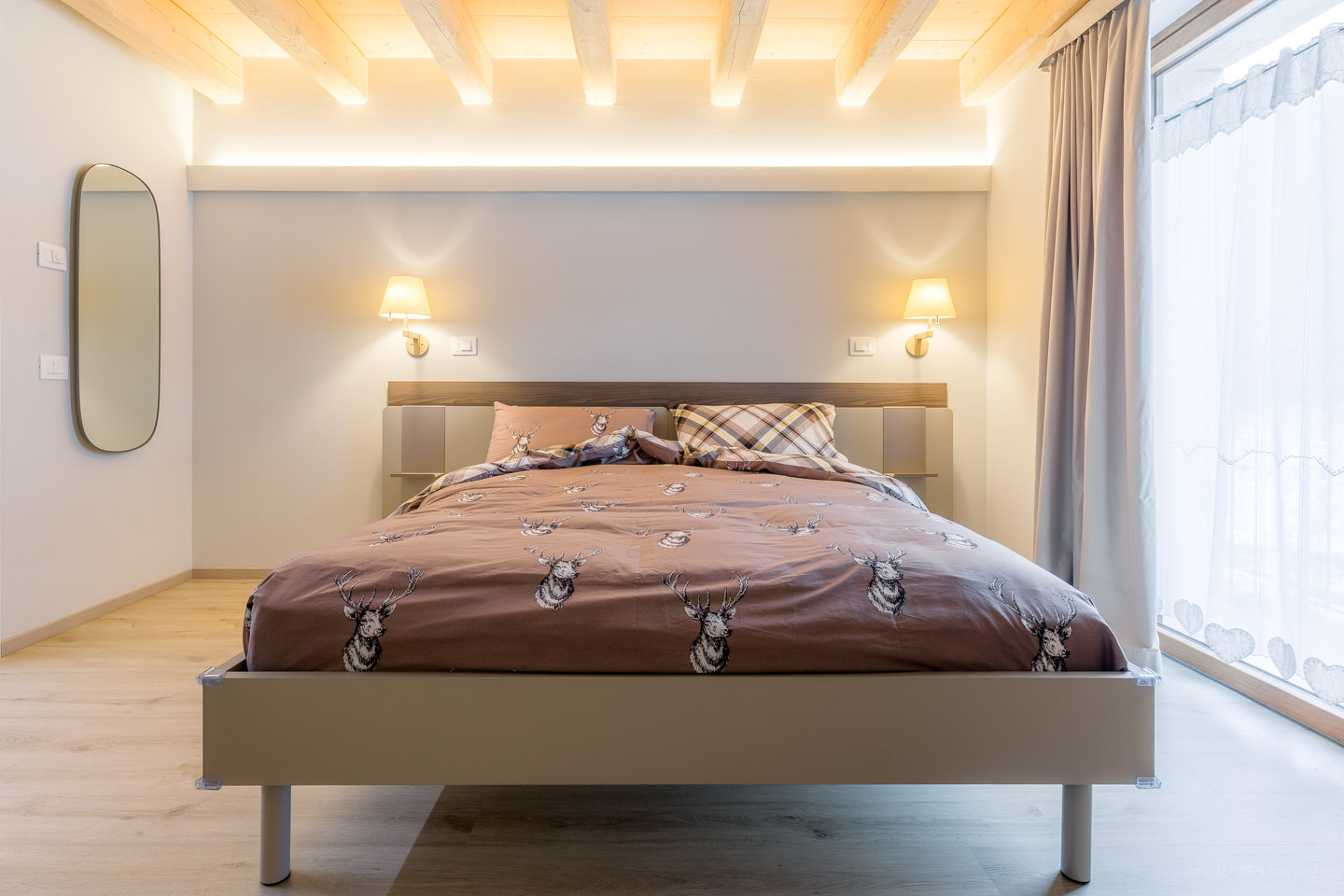 SELEZIONE-ARREDAMENTI-AGRIBIRRIFICIO-LAORNO-01