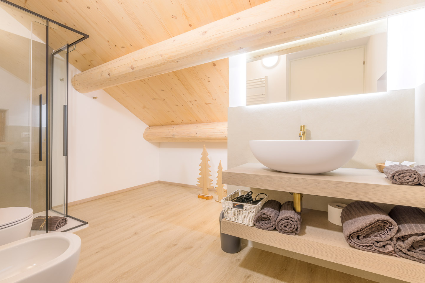 SELEZIONE-ARREDAMENTI-AGRIBIRRIFICIO-LAORNO-25