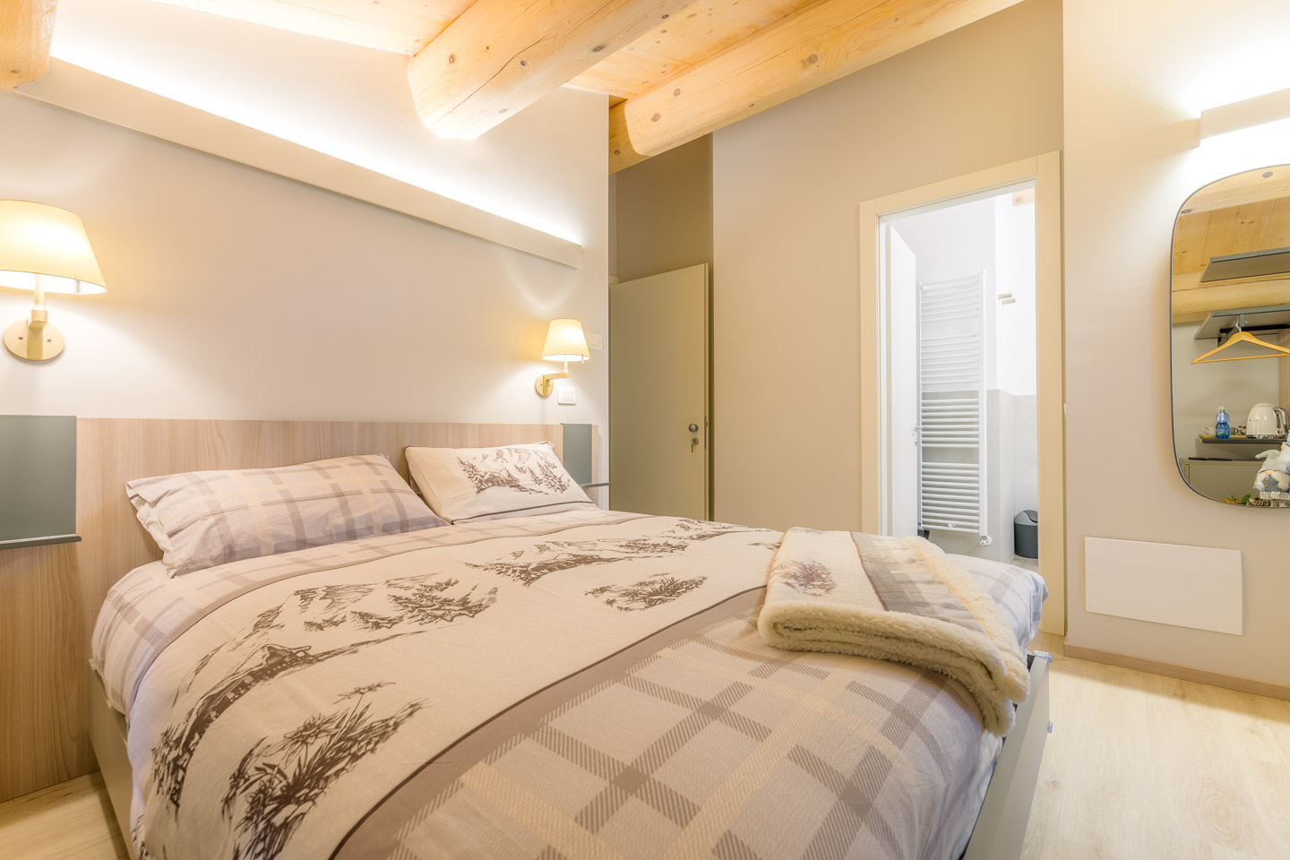 SELEZIONE-ARREDAMENTI-AGRIBIRRIFICIO-LAORNO-29