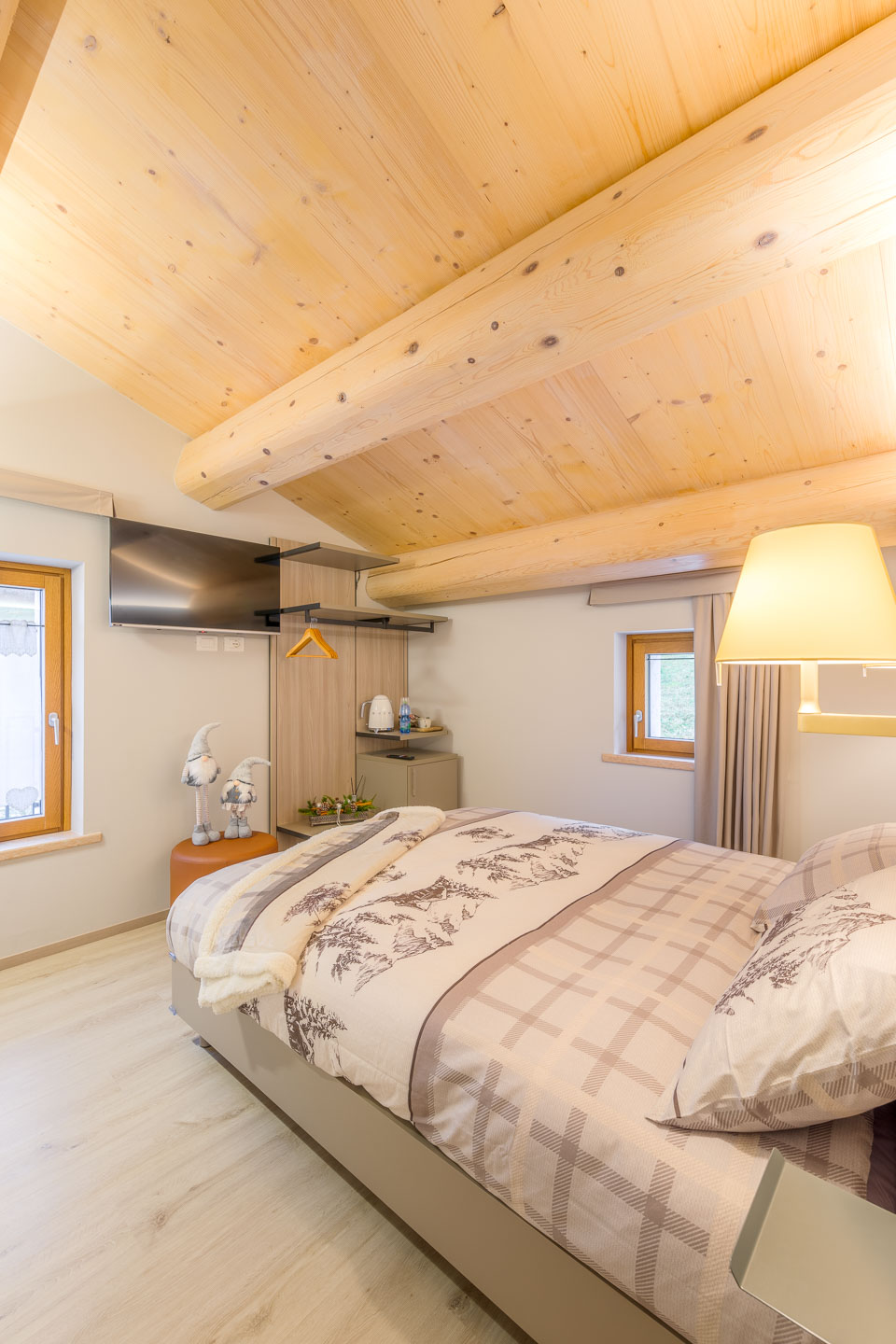 SELEZIONE-ARREDAMENTI-AGRIBIRRIFICIO-LAORNO-43