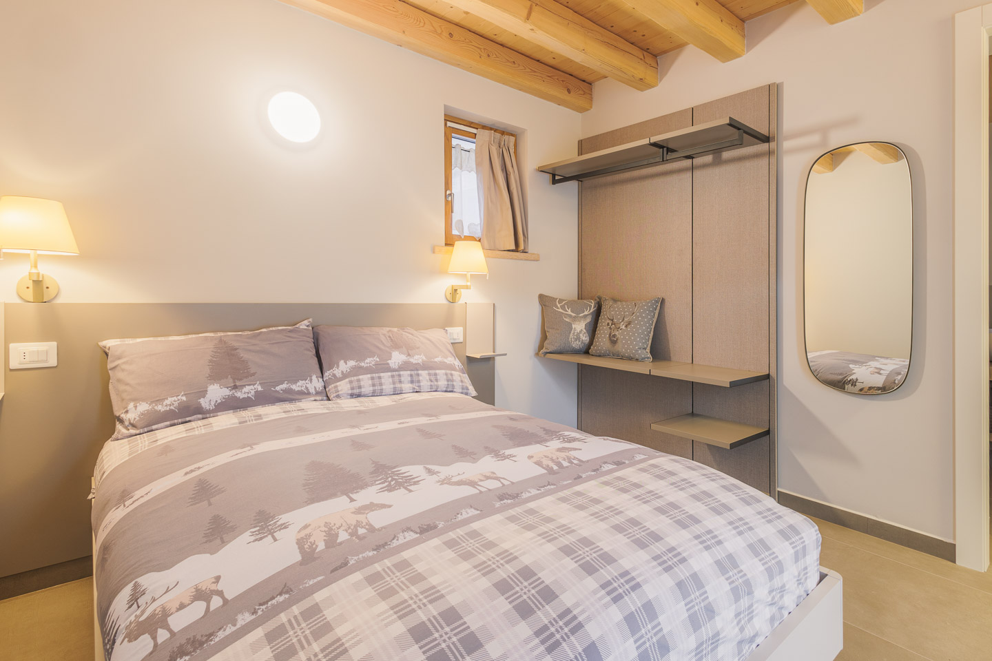 SELEZIONE-ARREDAMENTI-AGRIBIRRIFICIO-LAORNO-64