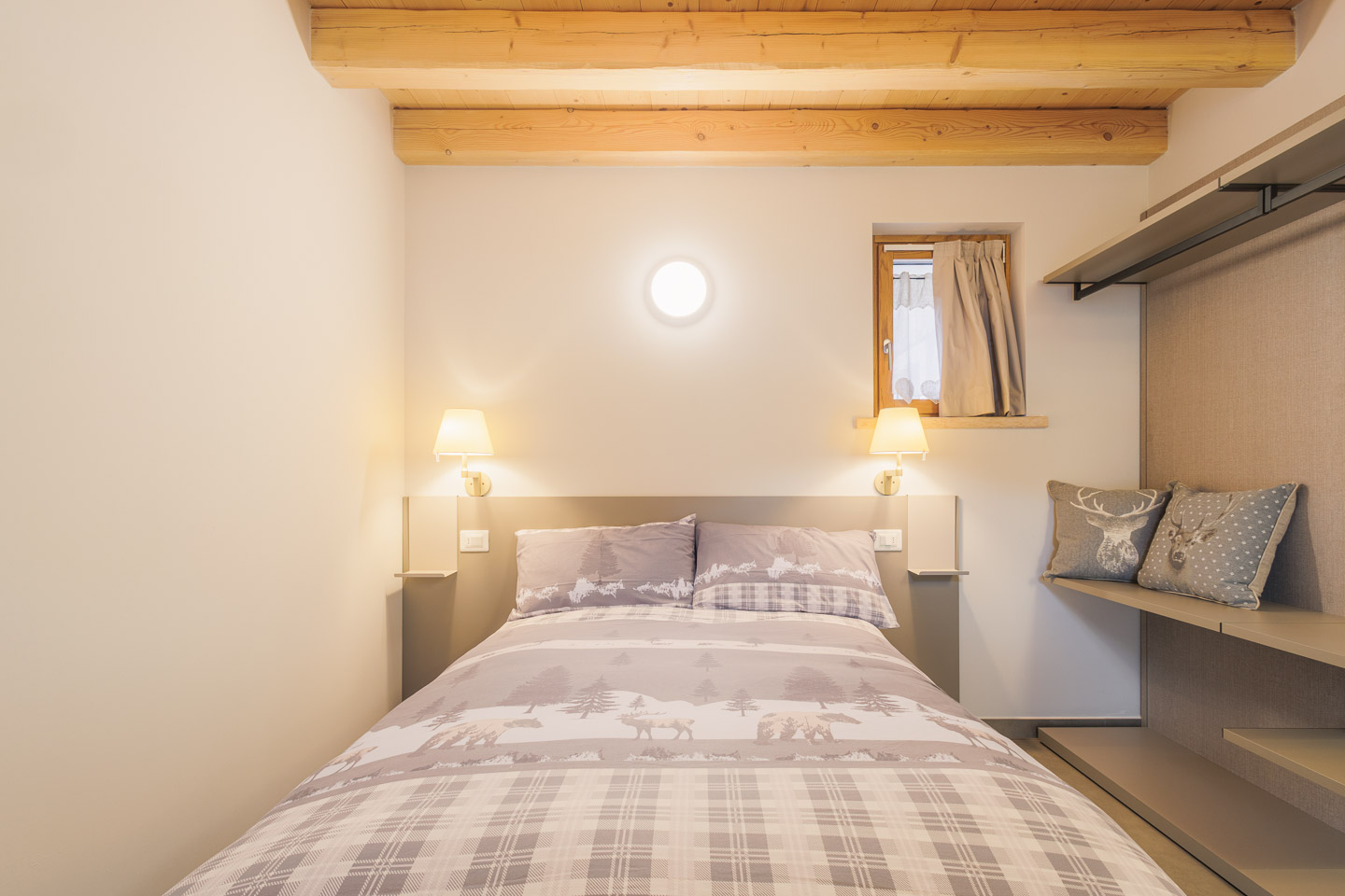 SELEZIONE-ARREDAMENTI-AGRIBIRRIFICIO-LAORNO-65