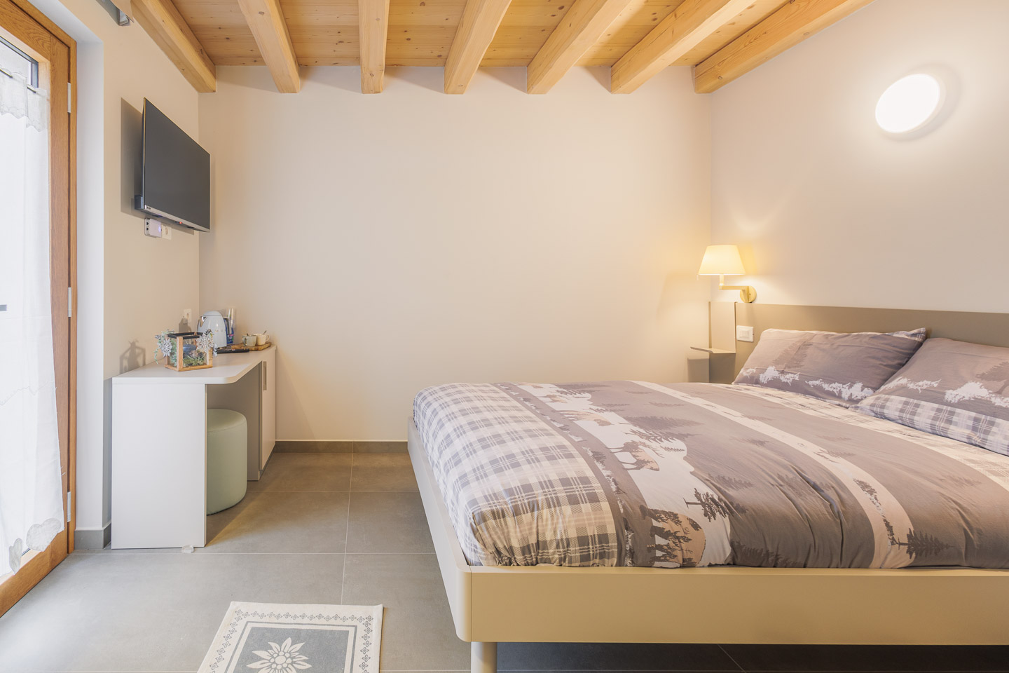 SELEZIONE-ARREDAMENTI-AGRIBIRRIFICIO-LAORNO-71