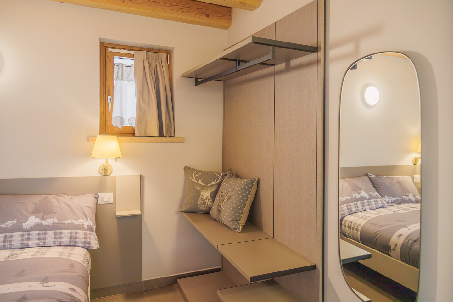 SELEZIONE-ARREDAMENTI-AGRIBIRRIFICIO-LAORNO-73