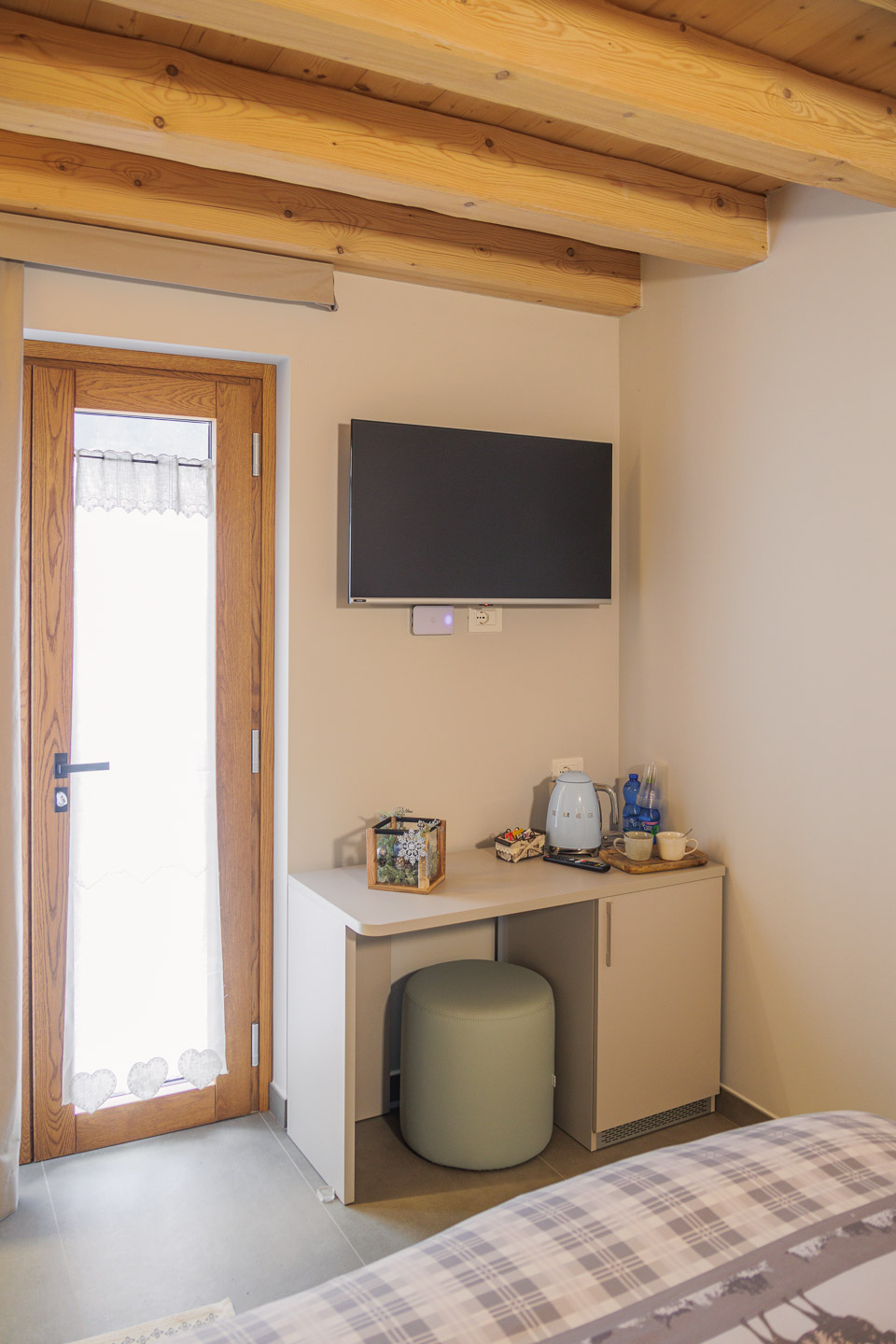 SELEZIONE-ARREDAMENTI-AGRIBIRRIFICIO-LAORNO-74