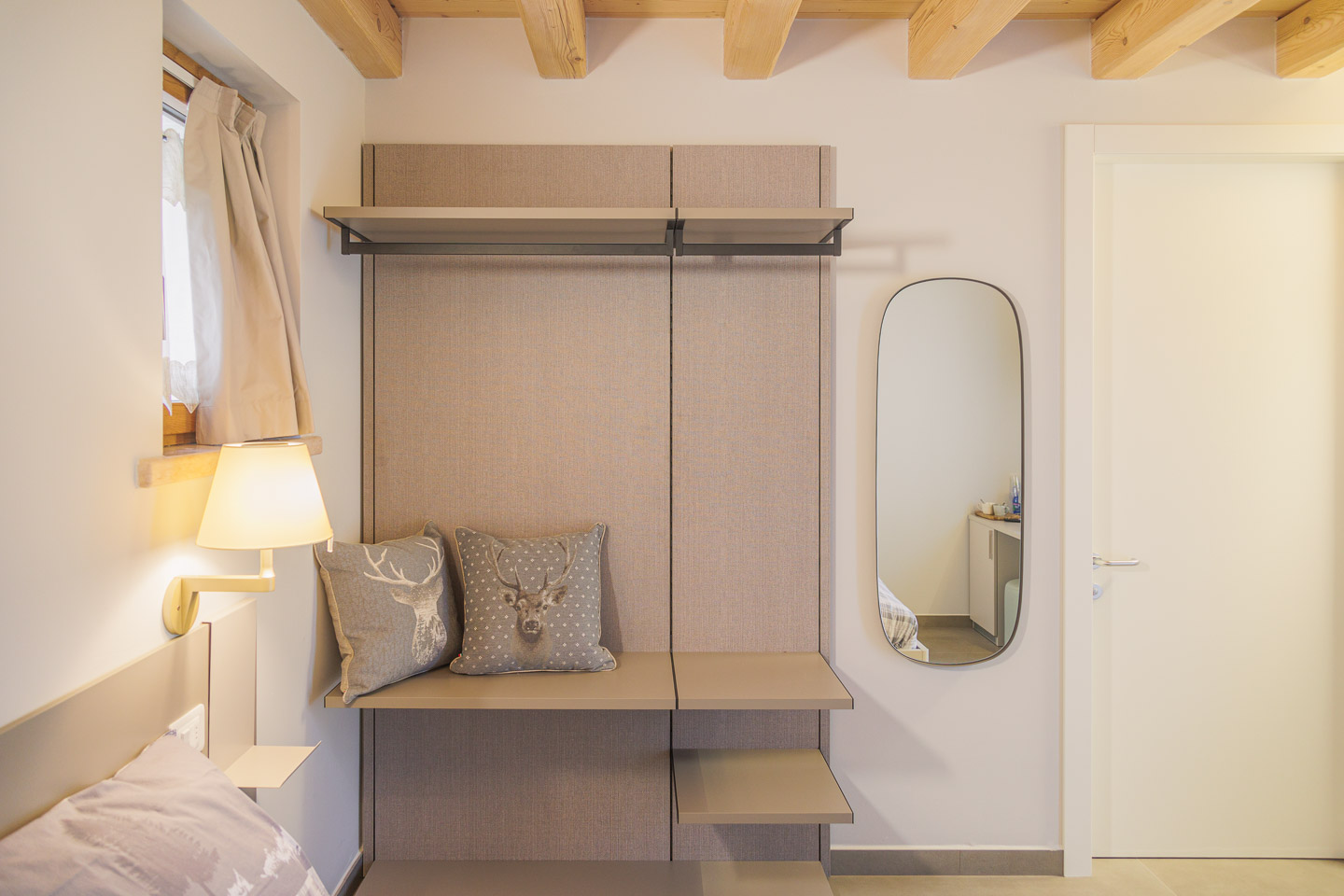 SELEZIONE-ARREDAMENTI-AGRIBIRRIFICIO-LAORNO-77