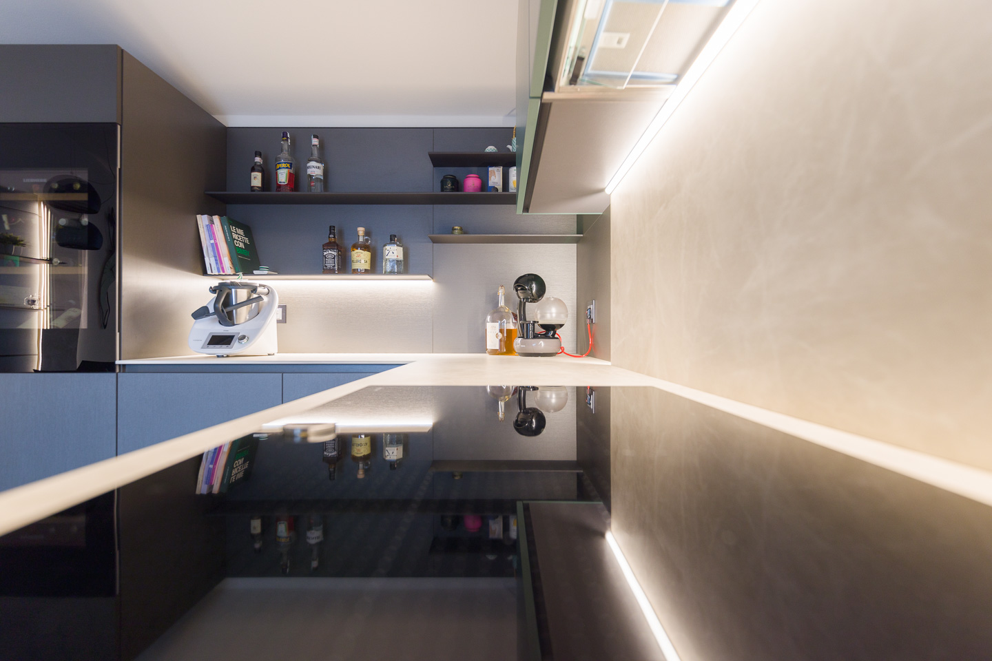 SELEZIONE-ARREDAMENTI-CUCINA-LUMINOSA-20221112-102843-8966