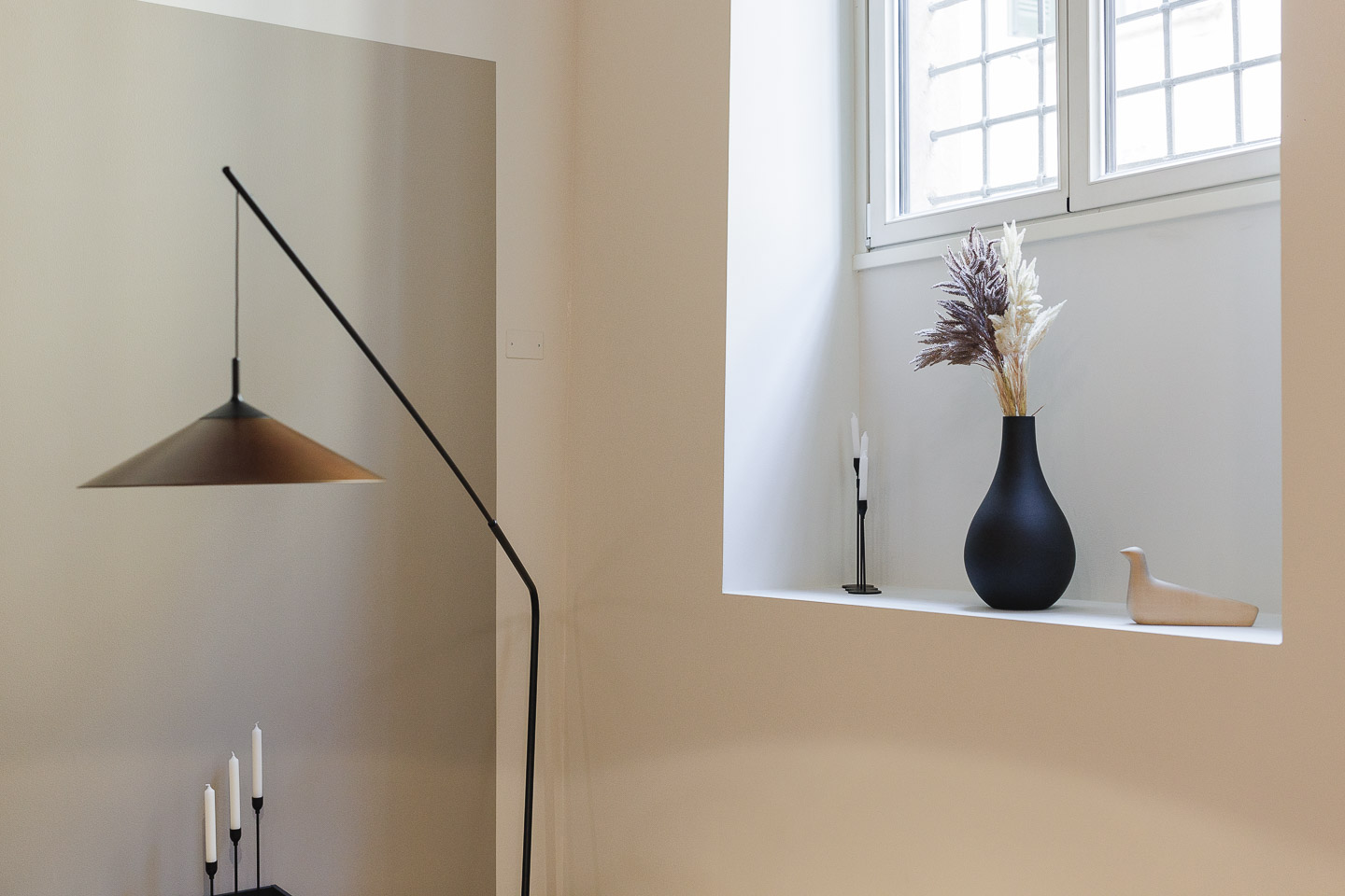 SELEZIONE-ARREDAMENTI-RESTAURO-TRA-ANTICO-E-CONTEMPORANEO-240514-101252-5964