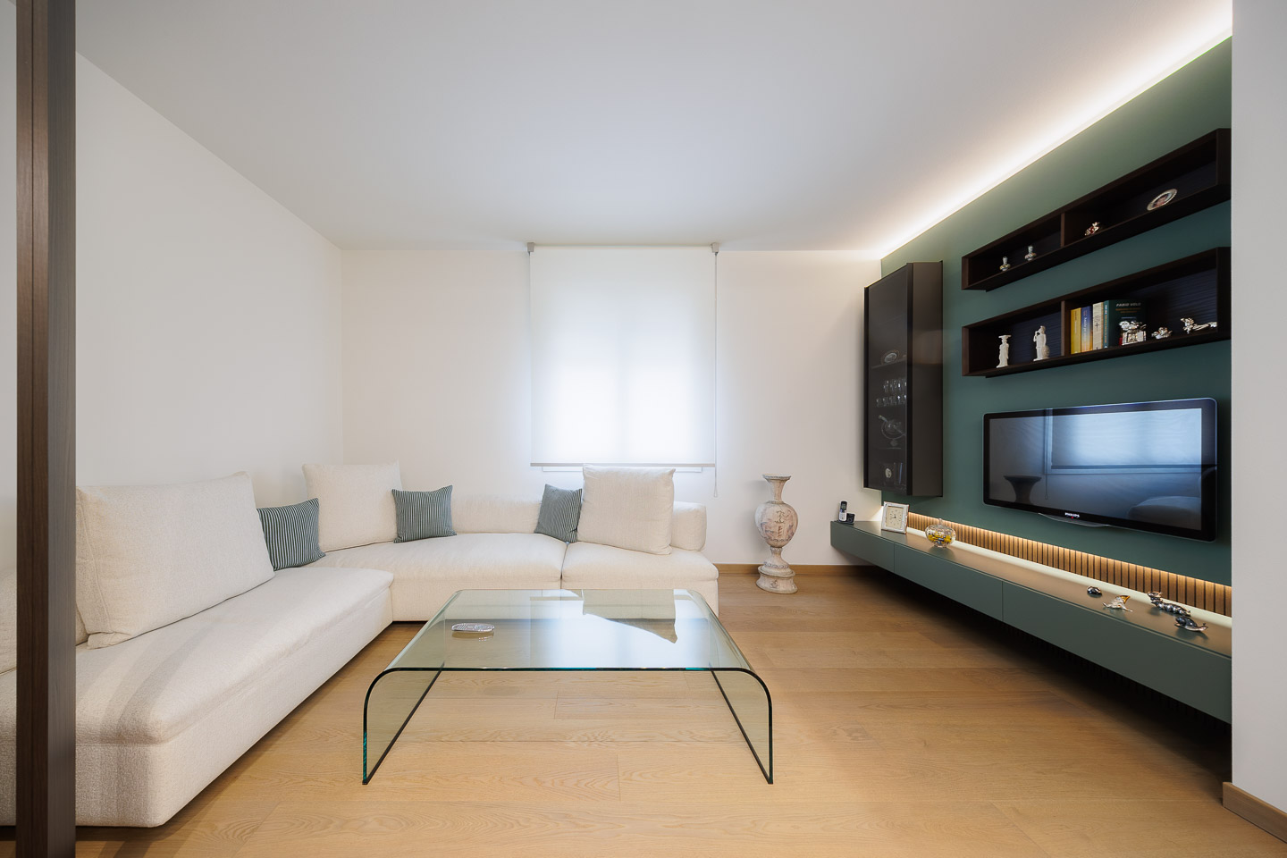 SELEZIONE-ARREDAMENTI-251020-113915-0830-HDR