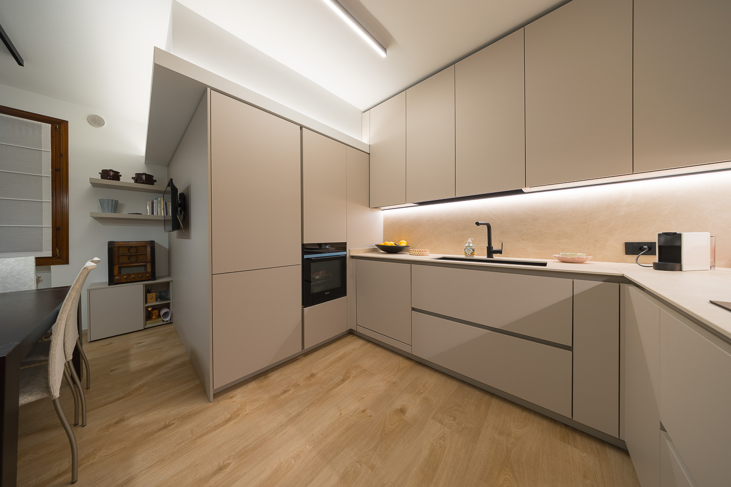 SELEZIONE-ARREDAMENTI-251124-113913-